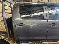 View Auto part Right Rear Door Sliding Toyota Hilux 2011
