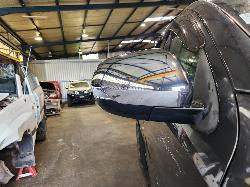 View Auto part Right Door Mirror Mitsubishi Triton 2020