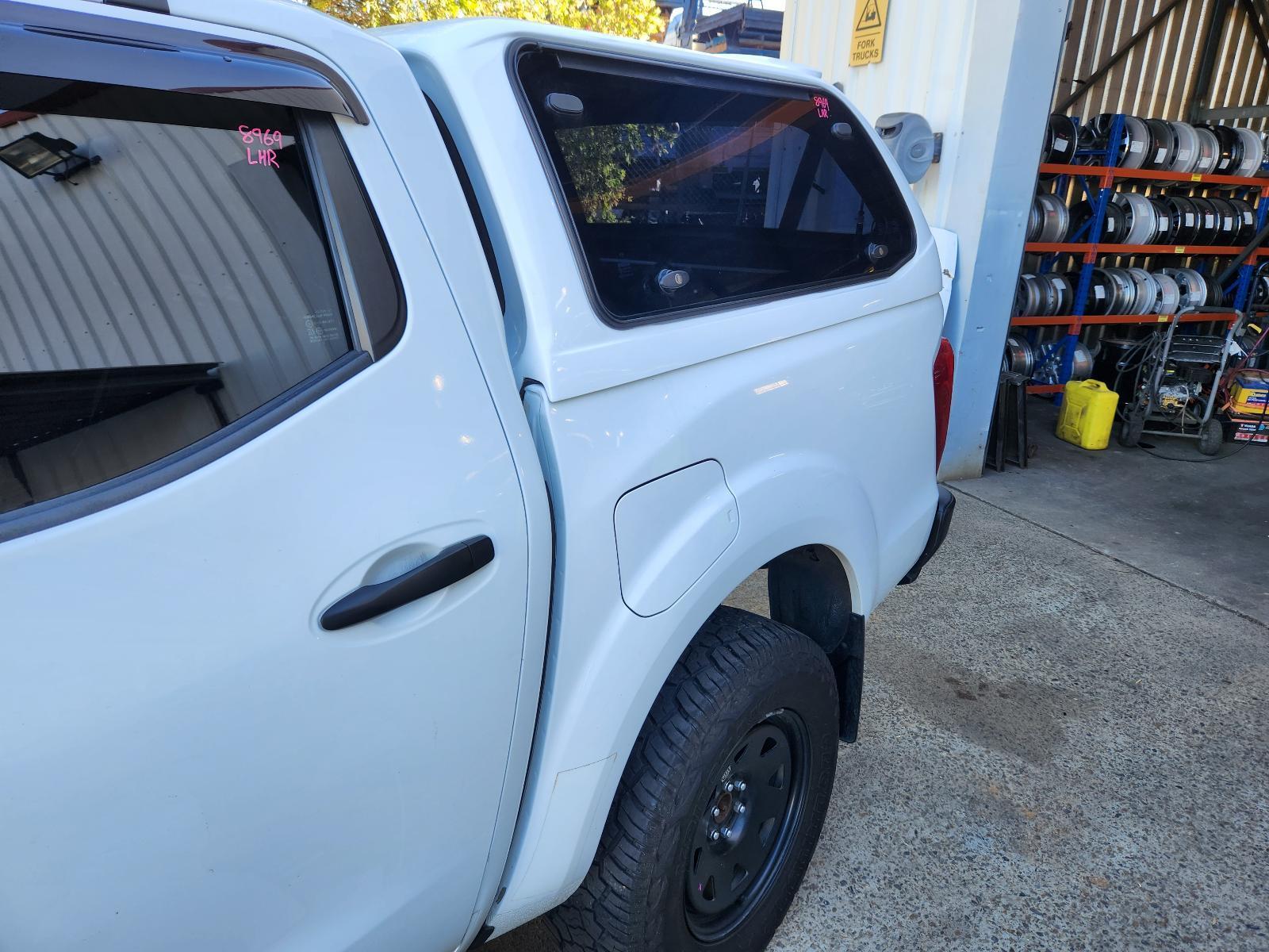 2021 Nissan Navara Tonneau/Cover View Auto part Tonneau/Cover Nissan Navara 2021