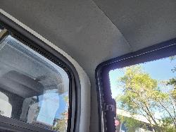 View Auto part Tonneau/Cover Nissan Navara 2021