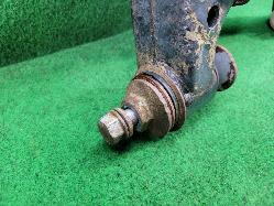 View Auto part Right Front Lower Control Arm Toyota Landcruiser 2007