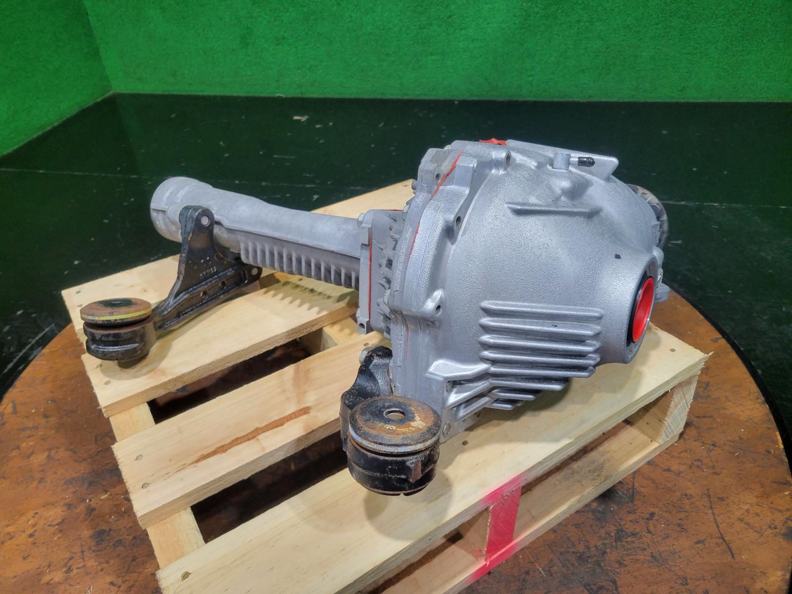 View Auto part Differential Centre Toyota Landcruiser 2007