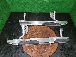 View Auto part Side Step/Skirt Toyota Landcruiser 1998