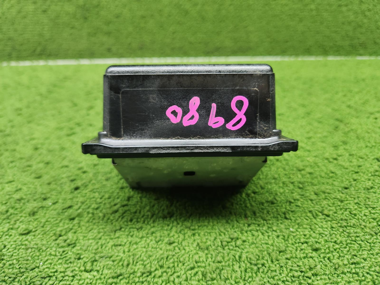 View Auto part Ashtray Toyota Hilux 2001