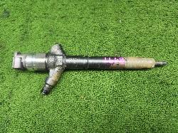 View Auto part Fuel Injector Toyota Landcruiser 2015