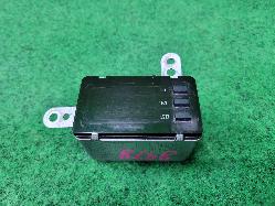 View Auto part Clock Toyota Landcruiser 1991