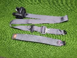View Auto part Seatbelt/Stalk Toyota Landcruiser 1989