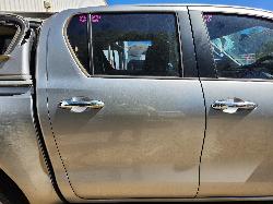 View Auto part Right Rear Door Sliding Toyota Hilux 2016