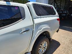 View Auto part Tonneau/Cover Mitsubishi Triton 2017