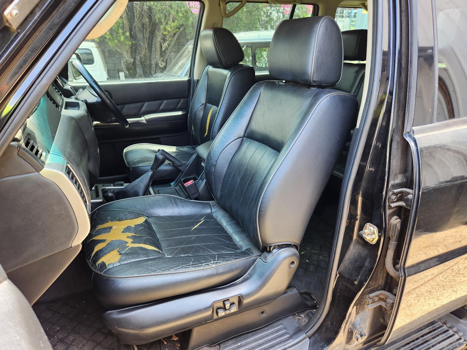 View Auto part Front Seat Nissan Patrol 2005