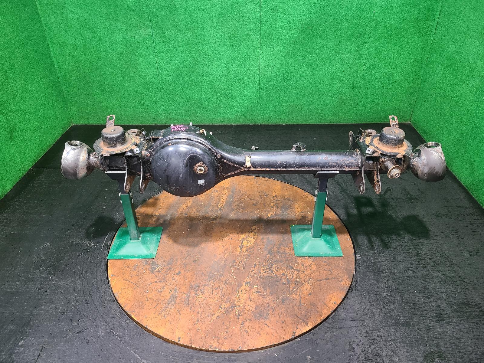 View Auto part Front Diff Housing Nissan Patrol 2000
