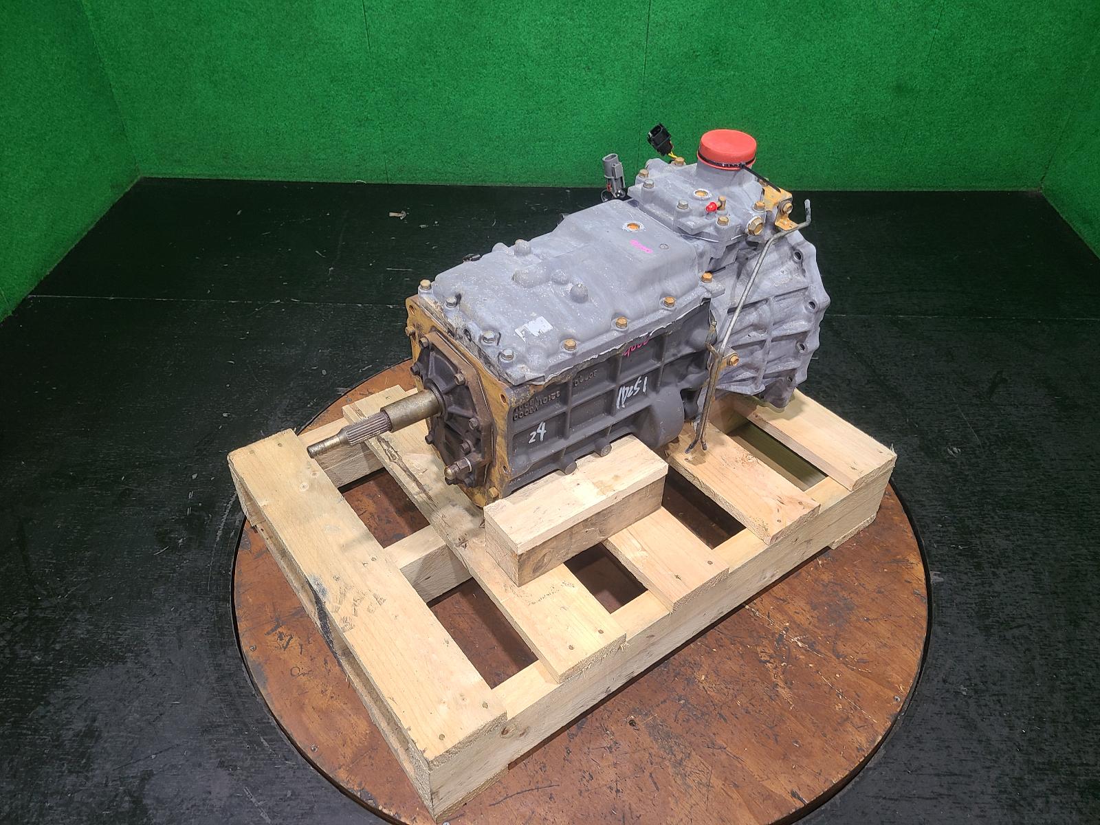 View Auto part Trans/Gearbox Nissan Patrol 2000
