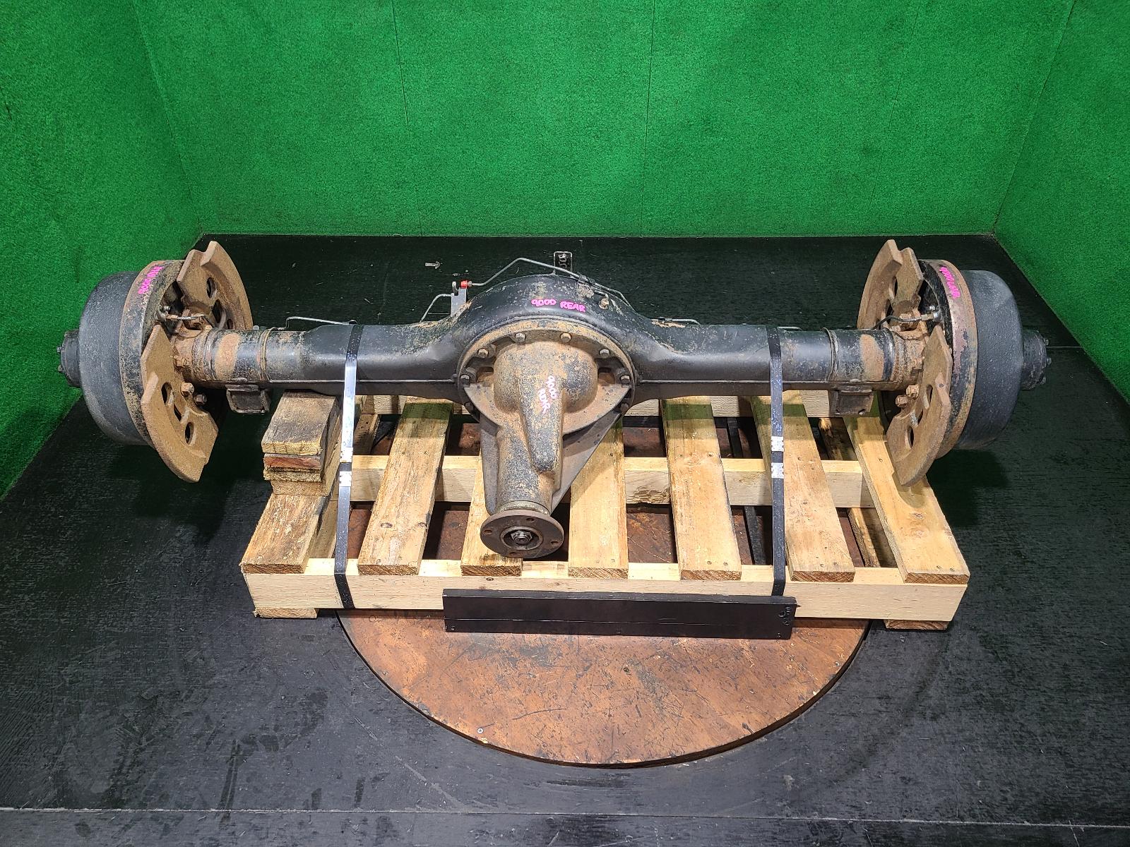 View Auto part Rear Diff Assembly Nissan Patrol 2000