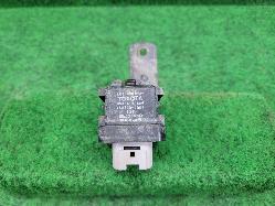 View Auto part Misc Switch/Relay Toyota Landcruiser 2004