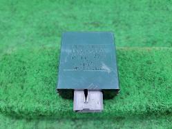 View Auto part Misc Switch/Relay Toyota Landcruiser 2004