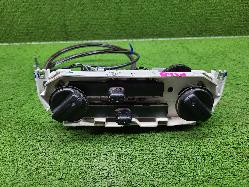 View Auto part Heater/Ac Controls Land Rover Defender 2013