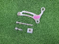 View Auto part Mount Toyota Landcruiser 2004