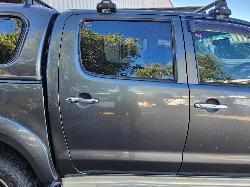 View Auto part Right Rear Door Sliding Toyota Hilux 2013