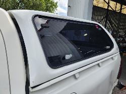 View Auto part Tonneau/Cover Toyota Hilux 2018