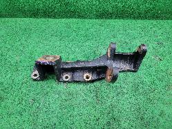 View Auto part Mount Toyota Hilux 2002