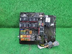 View Auto part Fuse Box Land Rover Defender 2012