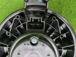 View Auto part Heater Fan Motor Toyota Landcruiser 1996