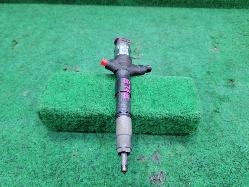 View Auto part Fuel Injector Toyota Hilux 2006