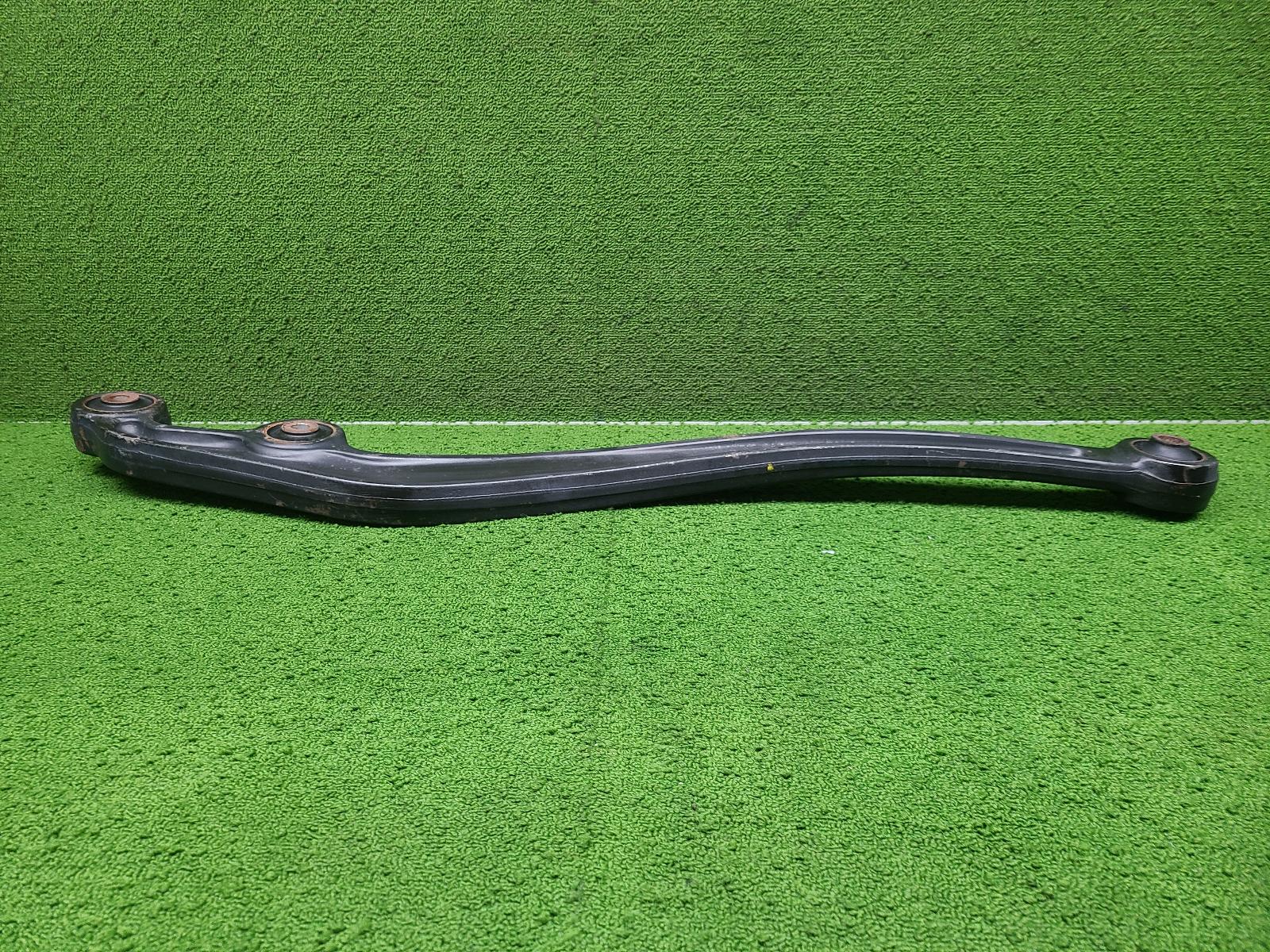 View Auto part Left Front Lower Control Arm Toyota Landcruiser 2018