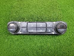 View Auto part Heater/Ac Controls Holden Trailblazer 2019