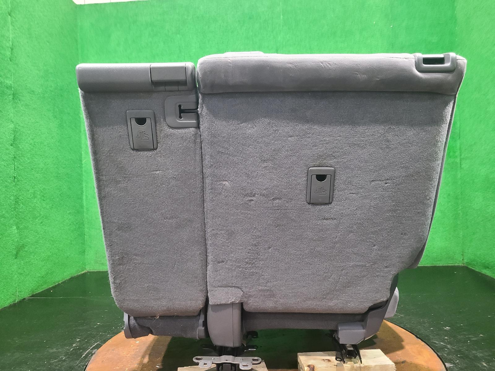 View Auto part 2nd Seat (Rear Seat) Toyota Prado 2012