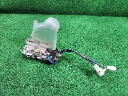 View Auto part Door/Boot/Gate Lock Toyota Landcruiser 1997