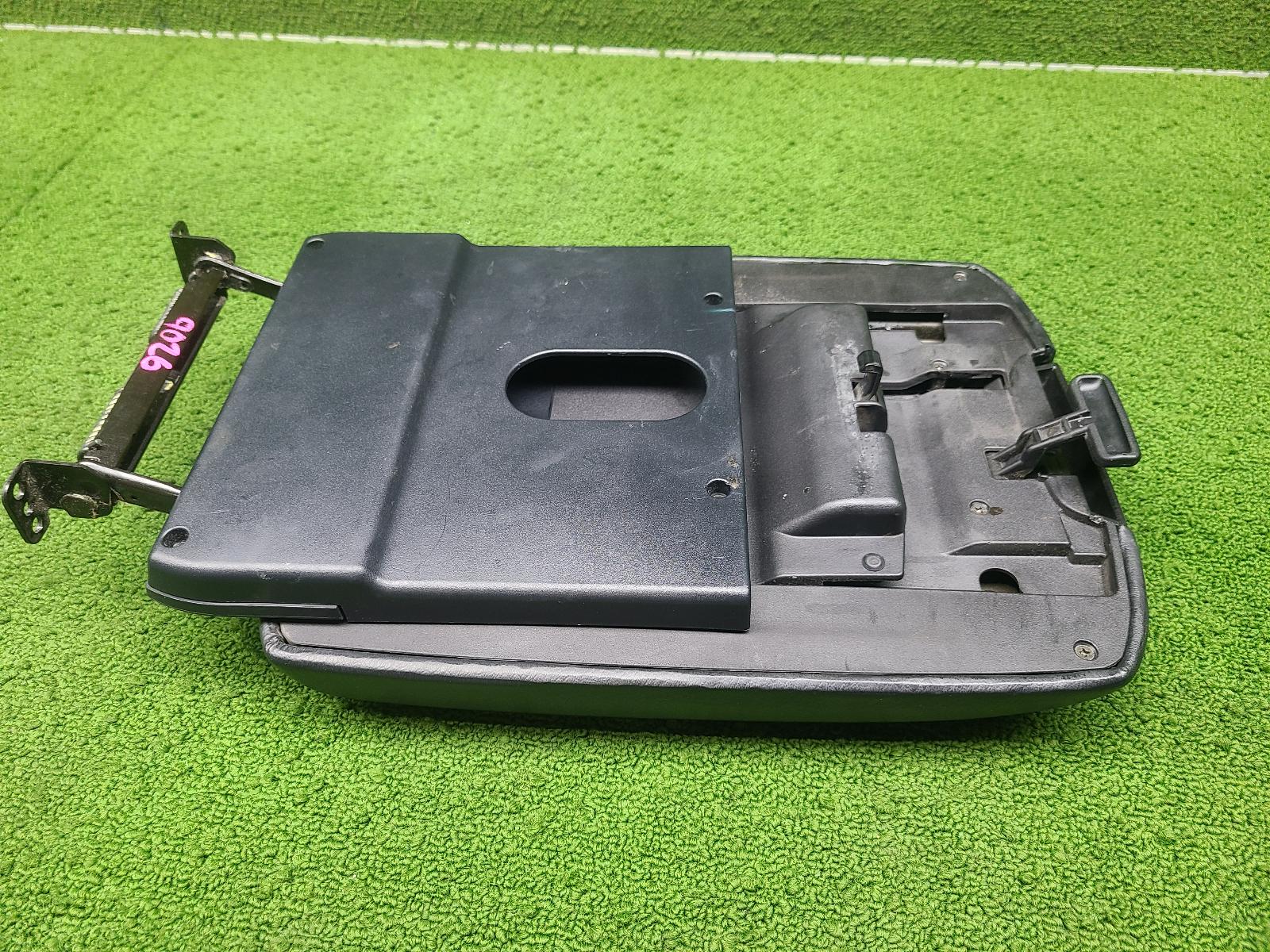 View Auto part Console Toyota Prado 2006