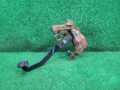 View Auto part Pedal Assembly Toyota Landcruiser 2016