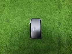 View Auto part Misc Switch/Relay Toyota Landcruiser 2015