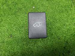 View Auto part Misc Switch/Relay Toyota Landcruiser 2015