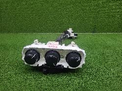 View Auto part Heater/Ac Controls Toyota Hilux 2014