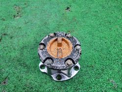 View Auto part Freewhl/Locking Hub Toyota Landcruiser 1994