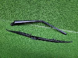 View Auto part Wiper Arm Toyota Landcruiser 1994