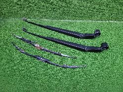 View Auto part Wiper Arm Toyota Landcruiser 2014