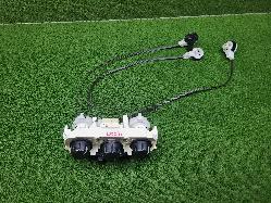 View Auto part Heater/Ac Controls Toyota Hilux 2015