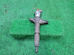 View Auto part Fuel Injector Isuzu Dmax 2015