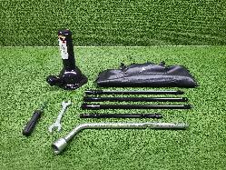 View Auto part Jack/Tool Kit Holden Colorado 2018