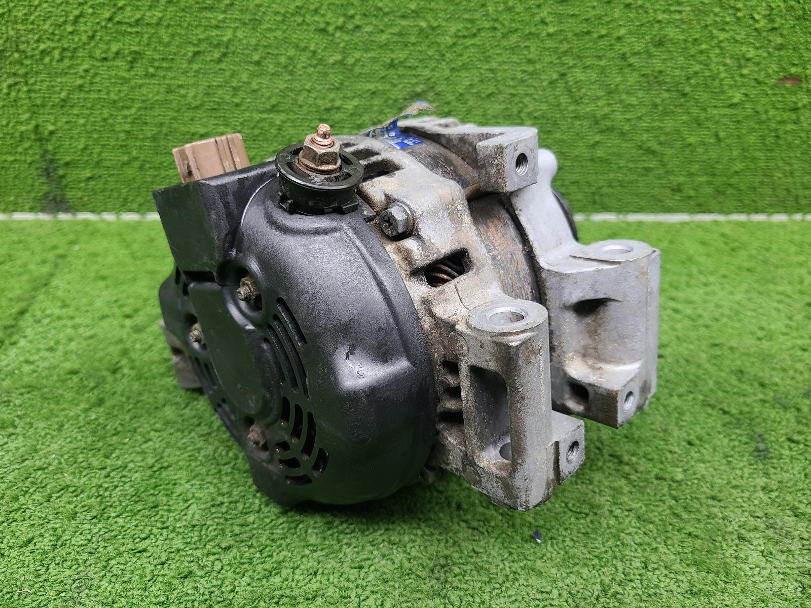 2007 Toyota Landcruiser Alternator View Auto part Alternator Toyota Landcruiser 2007