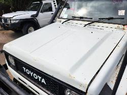 View Auto part Bonnet Toyota Landcruiser 1989