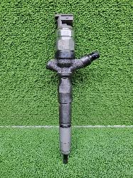 View Auto part Fuel Injector Toyota Hilux 2013