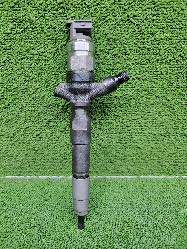 View Auto part Fuel Injector Toyota Hilux 2013