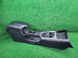 View Auto part Console Toyota Hilux 2018