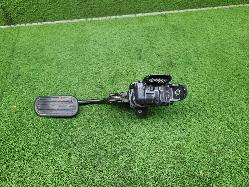 View Auto part Pedal Assembly Toyota Hilux 2014