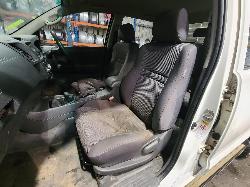 View Auto part Front Seat Toyota Hilux 2012