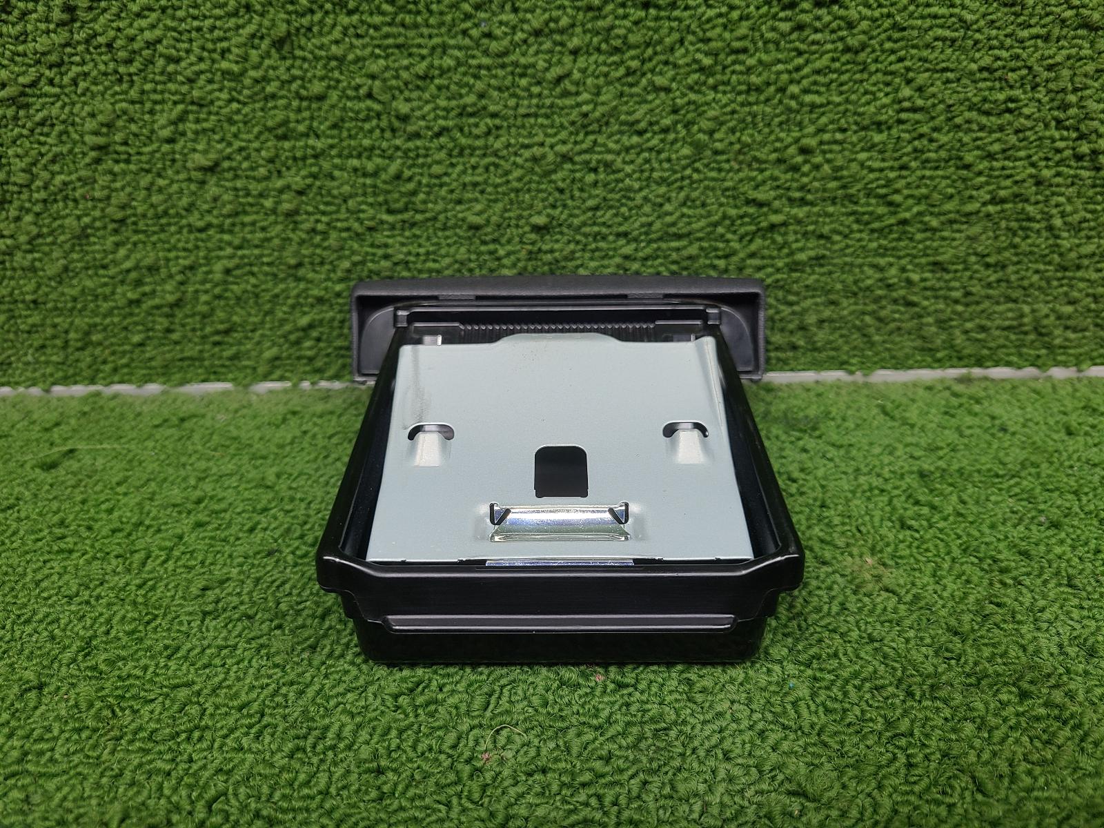 View Auto part Ashtray Toyota Hilux 2013